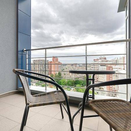 Petrovdom Apartaments 11-212 In Rc Central Park, 7 John Mccain Street เคียฟ ภายนอก รูปภาพ